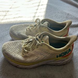 Hoka Runnjng shoes